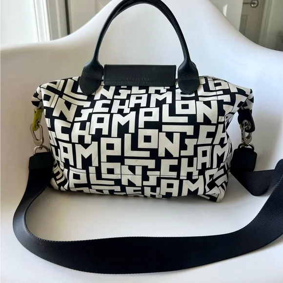 Longchamp Black and White Graphic Tote - Picture 3 of 8
